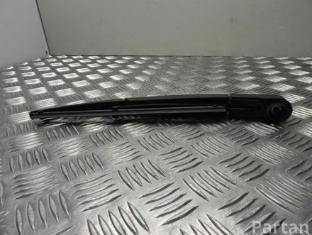 JEEP B920 RENEGADE Closed Off-Road Vehicle (BU) 2016 Wiper Arm