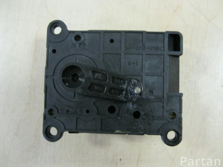 KIA B40073-0570 / B400730570 SPORTAGE (JE_, KM_) 2007 Adjustment motor for regulating flap