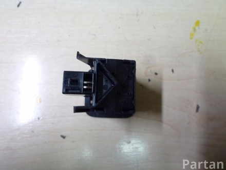 TOYOTA 204-0N22 / 2040N22 AURIS (_E15_) 2012 Key switch for deactivating airbag