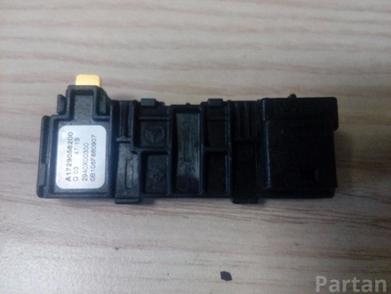 MERCEDES-BENZ A 172 905 82 00 / A1729058200 E-CLASS (W212) 2013 Sensor, exterior temperature