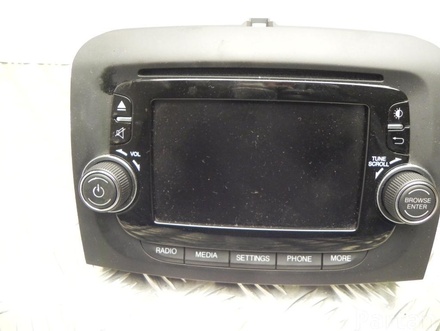 FIAT 330 VPC ECE, 07355674420 / 330VPCECE, 07355674420 500L (351_, 352_) 2013 Radio / CD