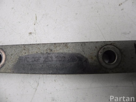 VW 06F 253 709 A / 06F253709A JETTA III (1K2) 2008 Bracket