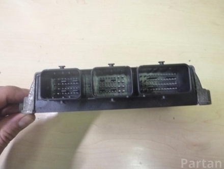 CITROËN 9675916480 C3 II 2010 Control unit for engine