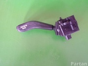 BMW 61318363668, 8 363 668 / 61318363668, 8363668 X3 (E83) 2005 Brazo de columna de dirección, interruptor