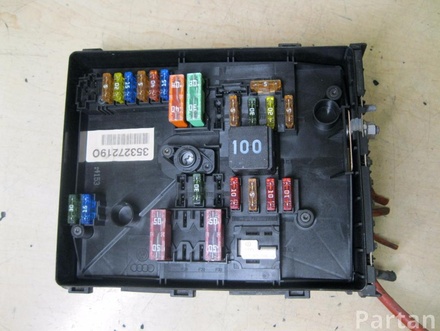 VW 1K0 937 125 D / 1K0937125D TIGUAN (5N_) 2010 Fuse Box