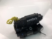 DACIA DUSTER 2013 Door Lock