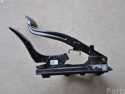 CHRYSLER 04581677AB Pacifica  2020 Brake Pedal