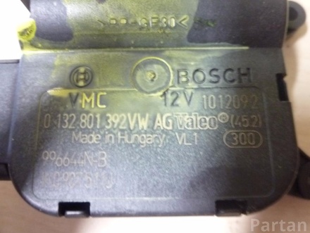VW 1K0 907 511 J / 1K0907511J SCIROCCO (137, 138) 2010 Adjustment motor for regulating flap