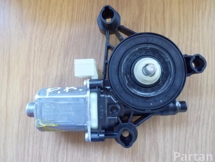 AUDI 5Q0 959 801 B / 5Q0959801B A3 (8V1, 8VK) 2013 Window lifter motor Right Front