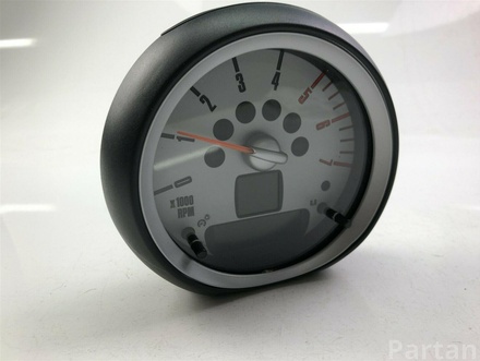 MINI 9178741 MINI CLUBMAN (R55) 2009 Dashboard