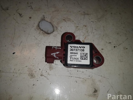 VOLVO 30737138 C30 2008 Actuator for impact sound