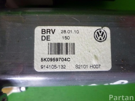 VW 5K0 959 704 C, 5K0 959 795 / 5K0959704C, 5K0959795 GOLF VI (5K1) 2010 Window lifter motor Right Rear