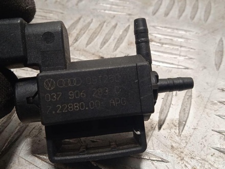 AUDI 037906283C Q5 (8R) 2013 Solenoid Valve