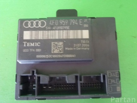 AUDI 4F0 959 794 E, 4F0 910 795 E / 4F0959794E, 4F0910795E A6 (4F2, C6) 2006 Control unit for door