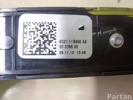 JAGUAR 8X23-11B650-AB / 8X2311B650AB XF (X250) 2010 Emergency light/Hazard switch