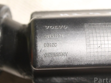 VOLVO 30741452 XC90 I 2008 Resonator