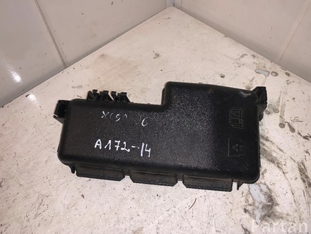 VOLVO 30728133 V70 II (SW) 2006 Fuse Box