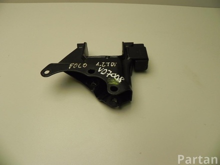 VW 6Q0 199 111 R, 6R0 199 111 A / 6Q0199111R, 6R0199111A POLO (6R, 6C) 2012 Bracket