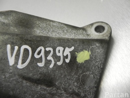 BMW 6775903 7 (F01, F02, F03, F04) 2011 Bracket