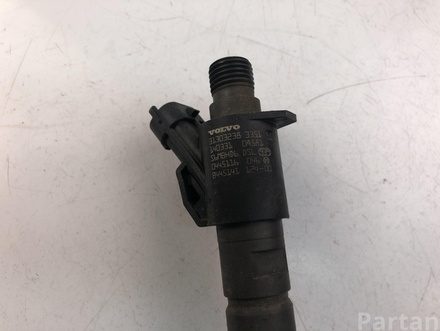 VOLVO 31303238 V70 III (BW) 2010 Injector