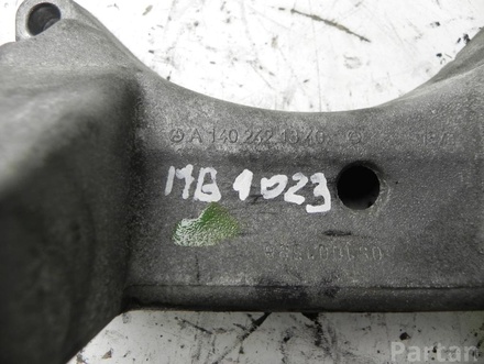 MERCEDES-BENZ A 140 242 13 40 / A1402421340 E-CLASS (W212) 2010 sub frame