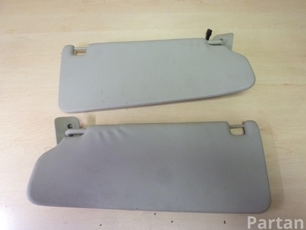 SAAB 5561972, 5562004 9-5 (YS3E) 2005 Sun Visor with mirror with light Kit